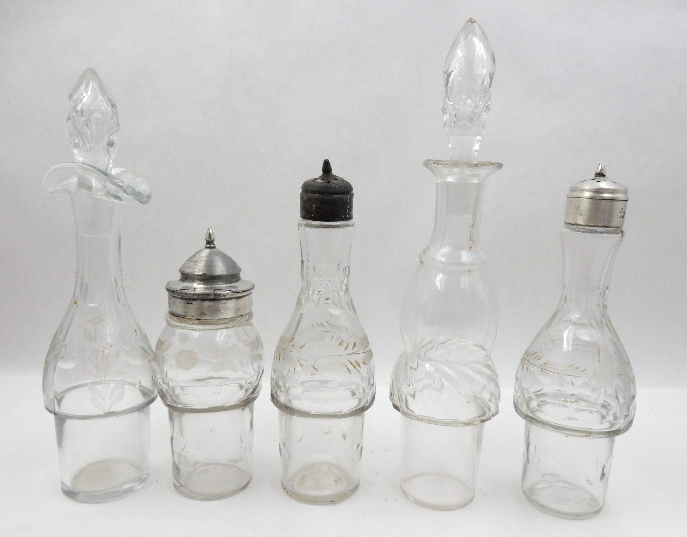ANTIQUE C.B. BARKER NEW YORK TRIPLE PLATE 5 BOTTLE CONDIMENT CRUET SET HOLDER