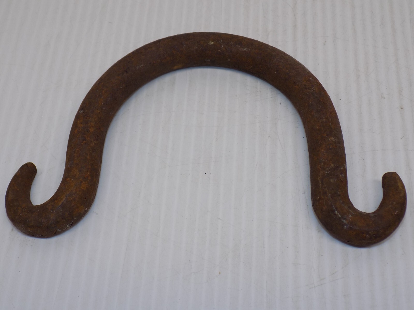 3 ANTIQUE PRIMITIVE BLACKSMITH FORGED RUSTY WROUGHT IRON SHAPED Clamp, Hook & ??