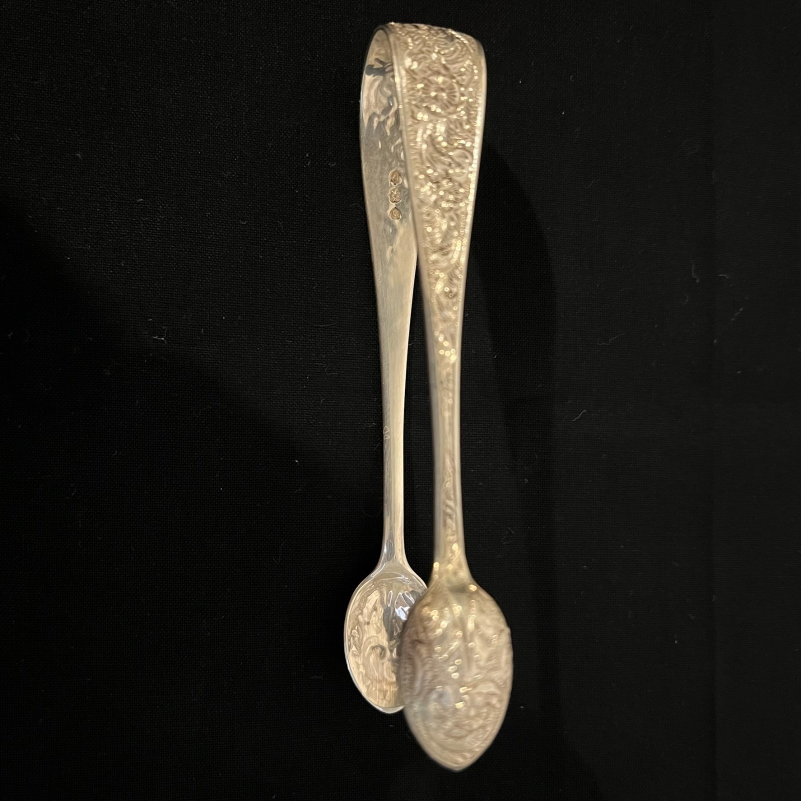 Antique Welsh & Bro Repousse Sterling Silver Sugar Tongs Spoon Rare Vtg