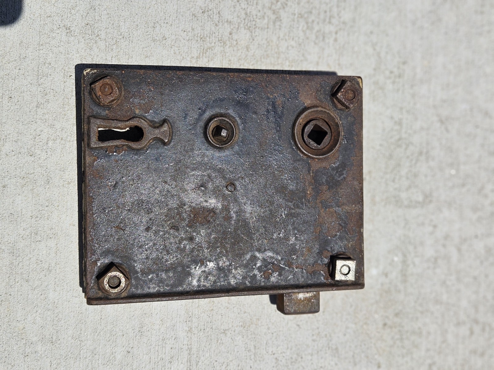 Antique cast iron rim lock, Striker