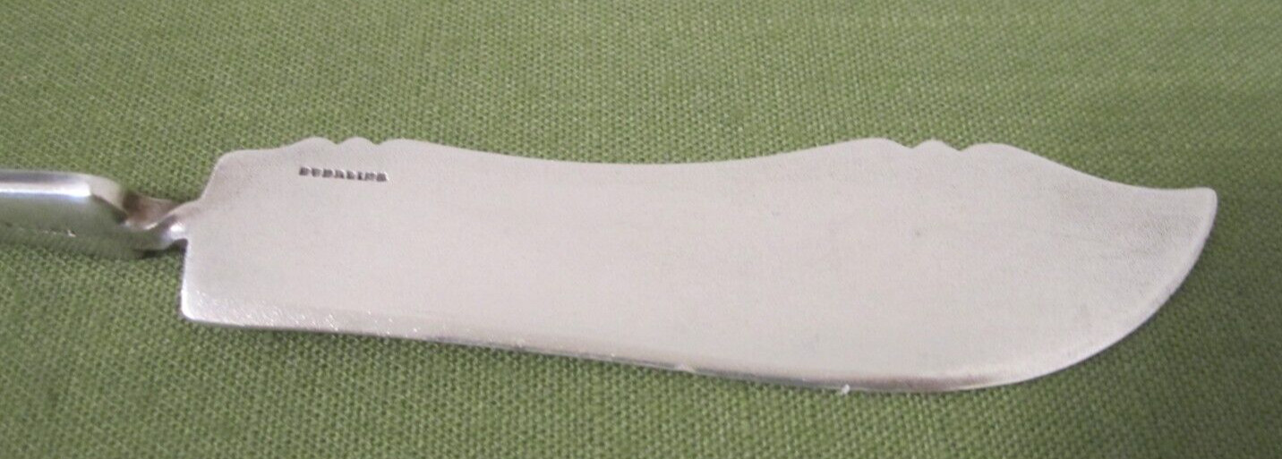 ANTIQUE OSSWALT & CROMWELL SOLID STERLING SILVER BUTTER KNIFE 7 1/2″ & 47 GRAMS