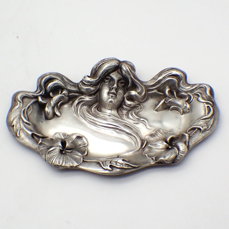 Art Nouveau Ornate Pin Tray William Kerr Sterling Silver 1901