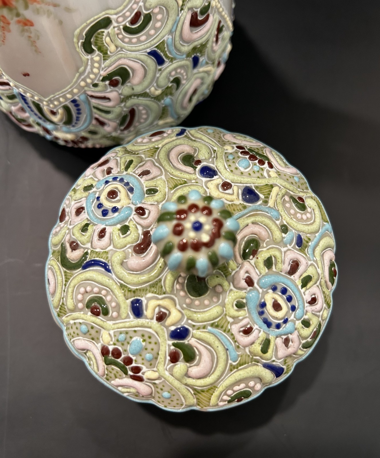 RARE Antique Nippon Jeweled Moriage Chocolate Pot FLUTED RIBBED Hand Painted 10″