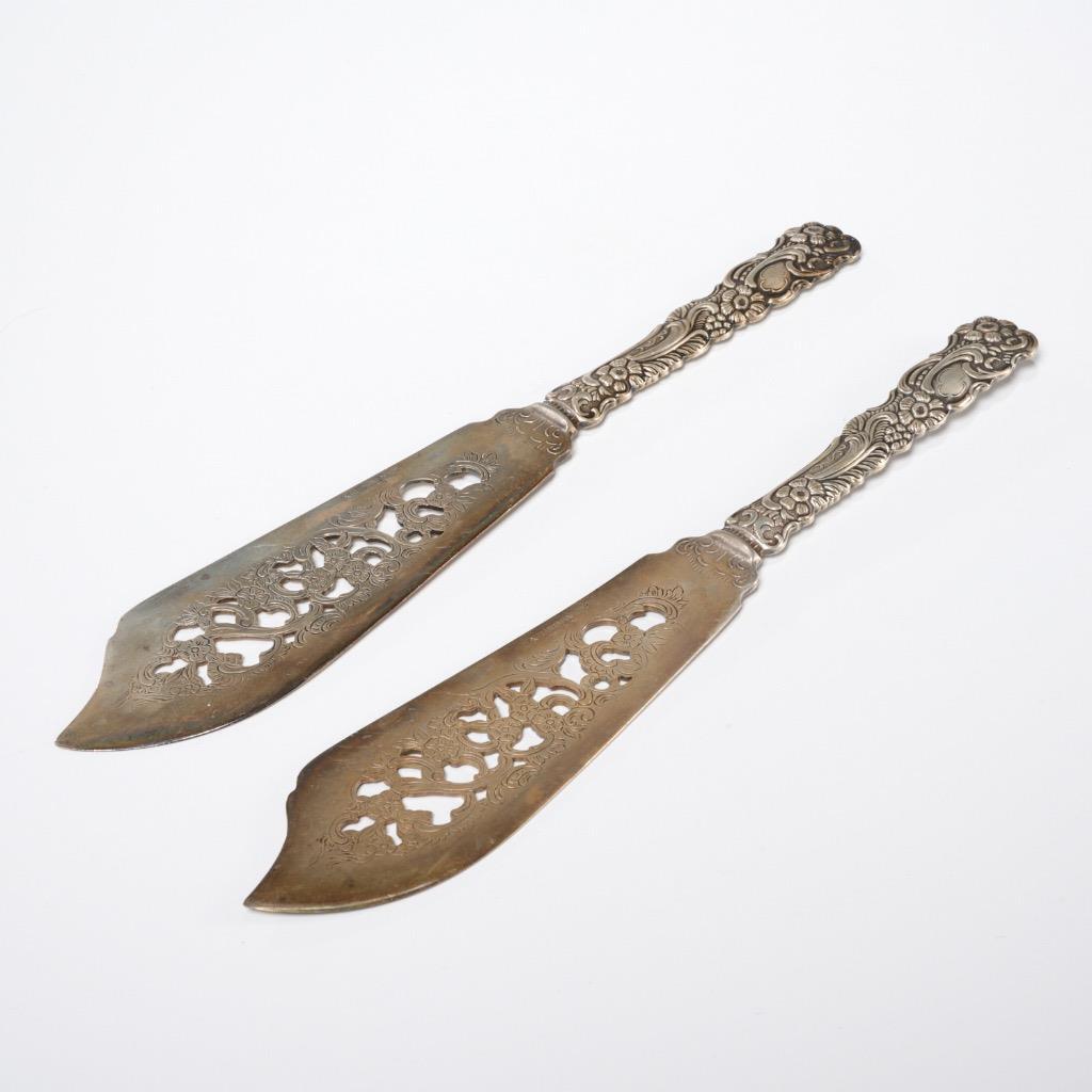 Two (2) Vintage Silver-plate Extra Primans Alp Sweden Cake Pie Knives