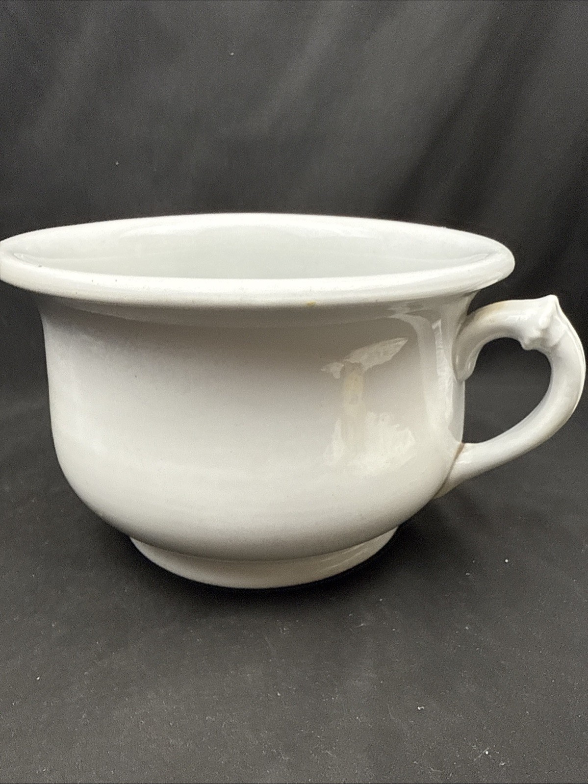 WARRANTED IRONSTONE LARGE WHITE CHAMBER POT Antique SENATE T&R BOOT BURSLEM