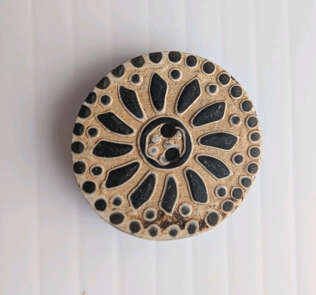 Vintage Hand Carved Geometric Pattern Horn Button, Black Ground Tan Beige