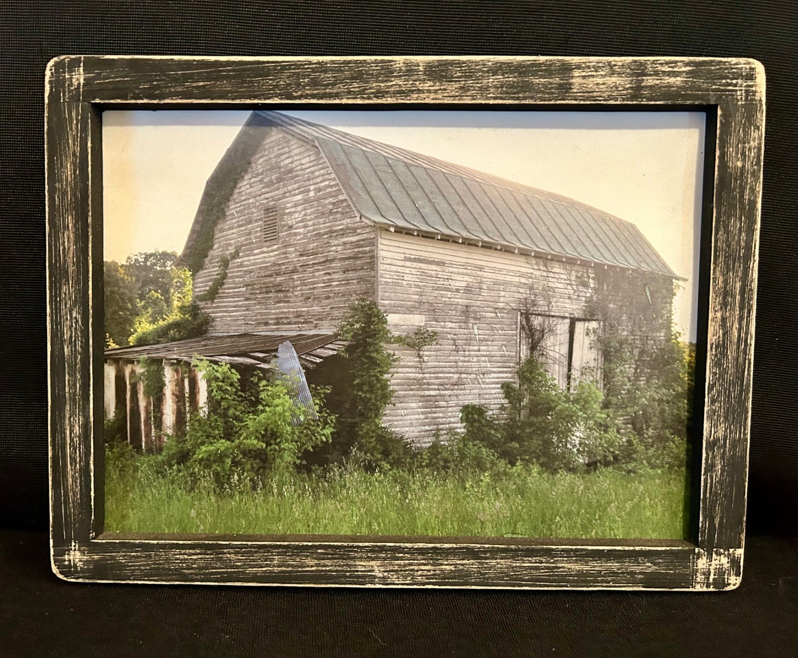 Primitive Country Print of *Abandoned Va. Barn* black handmade frame 11 1/2″ x 9