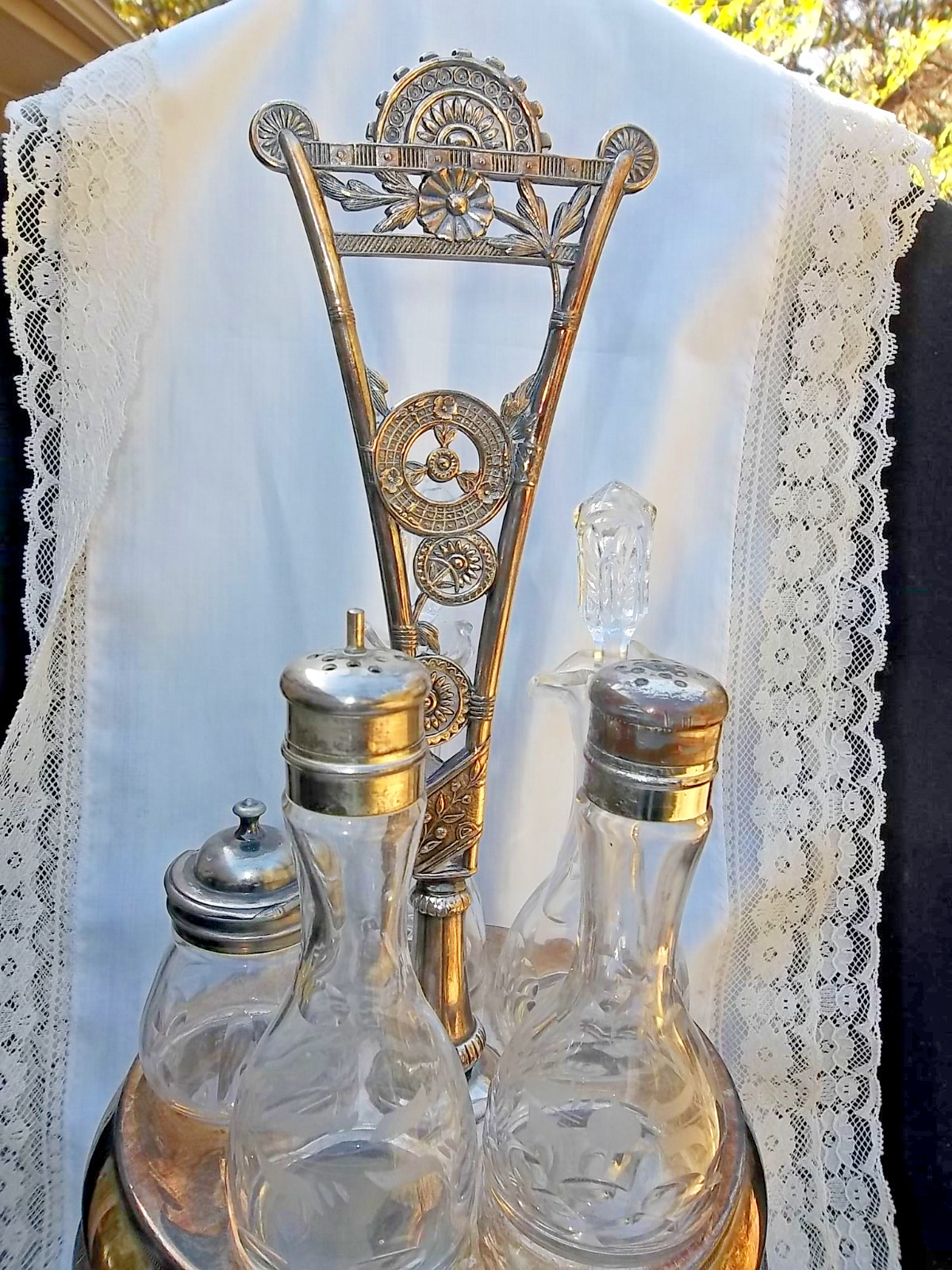 HARTFORD SILVER CASTOR/CRUET /CONDIMENT SET VICTORIAN QUADRUPLE PLATE #513 6PC