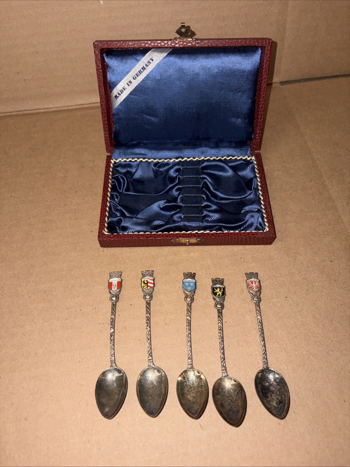 Vintage set of 5 souvenir spoons from Germany Cities