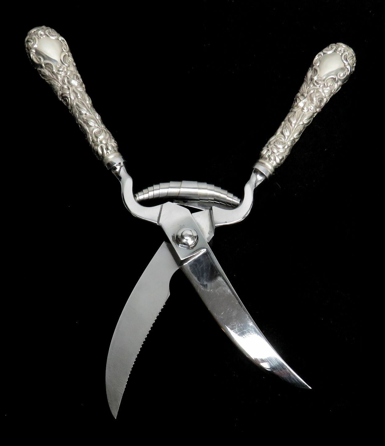 STIEFF ROSE PATTERN STERLING SILVER HANDLES 10 3/4″ POULTRY SHEARS