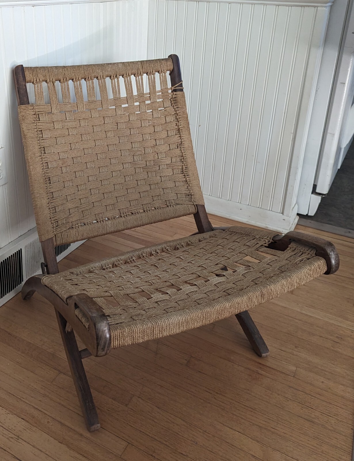 Vintage MCM Mid-Century Modern Hans Wegner Style Danish Rope Folding Chair