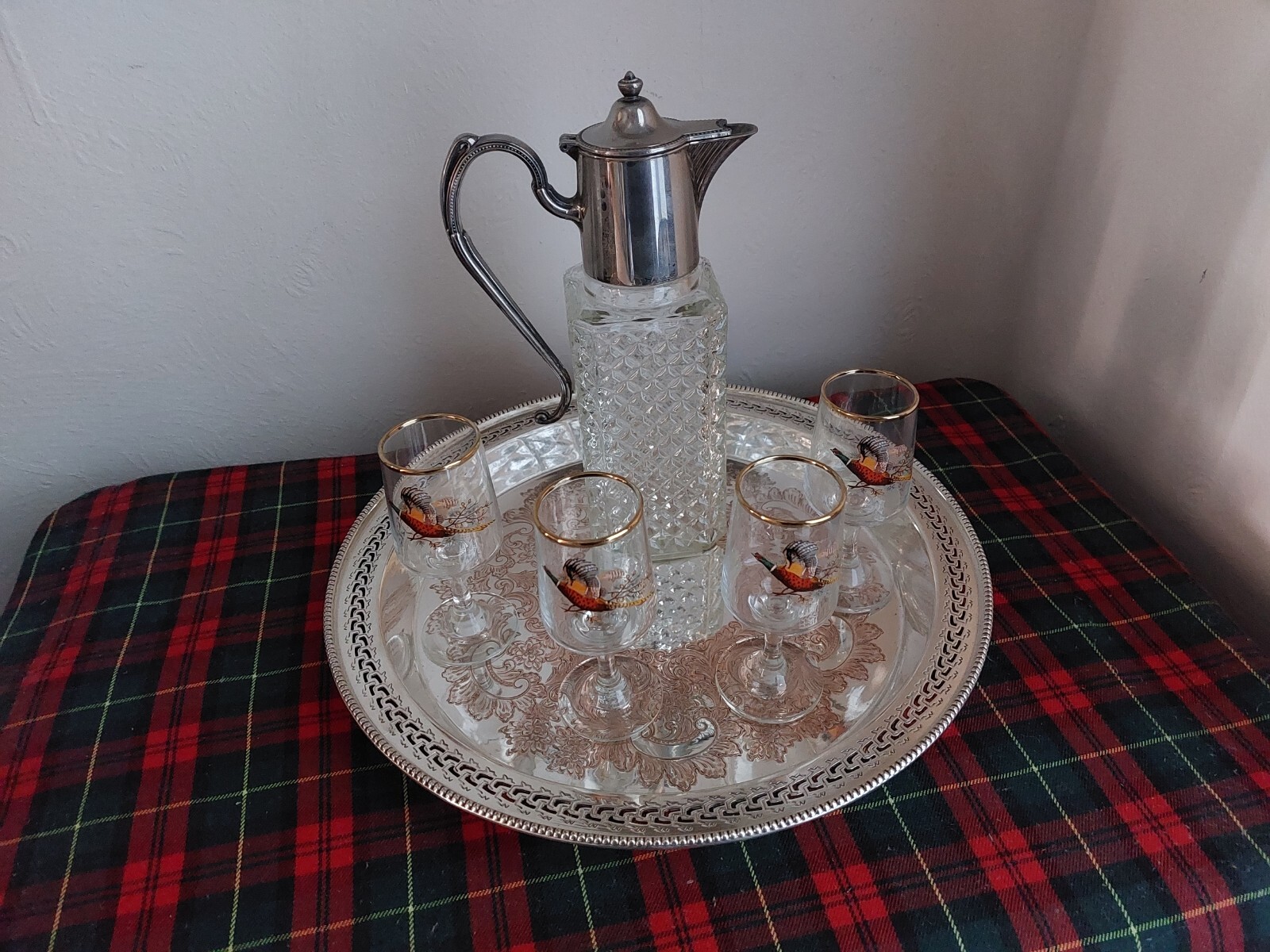 Heavy Antique 31cm Silverplate in copper Serving Tray