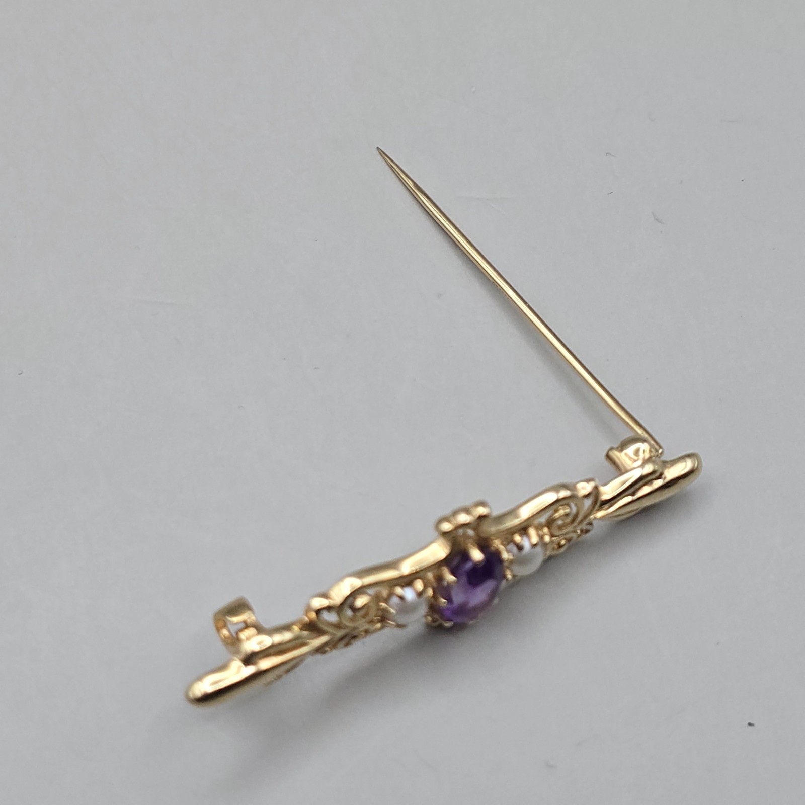 9ct Yellow Gold Amethyst & Seed Pearl Brooch Bar Pin London 1988–1998