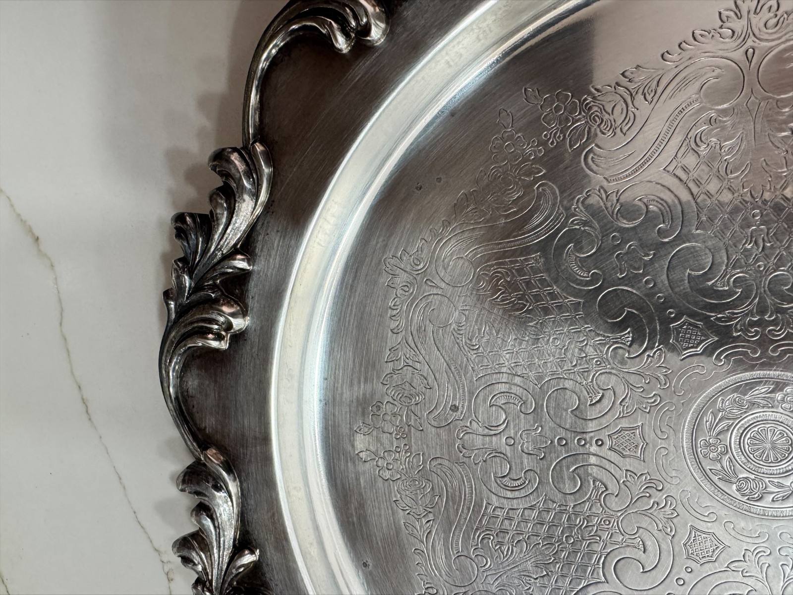 Silverplated Round Serving Tray Ornate Scroll Edge Etched Floral Center 14.5″