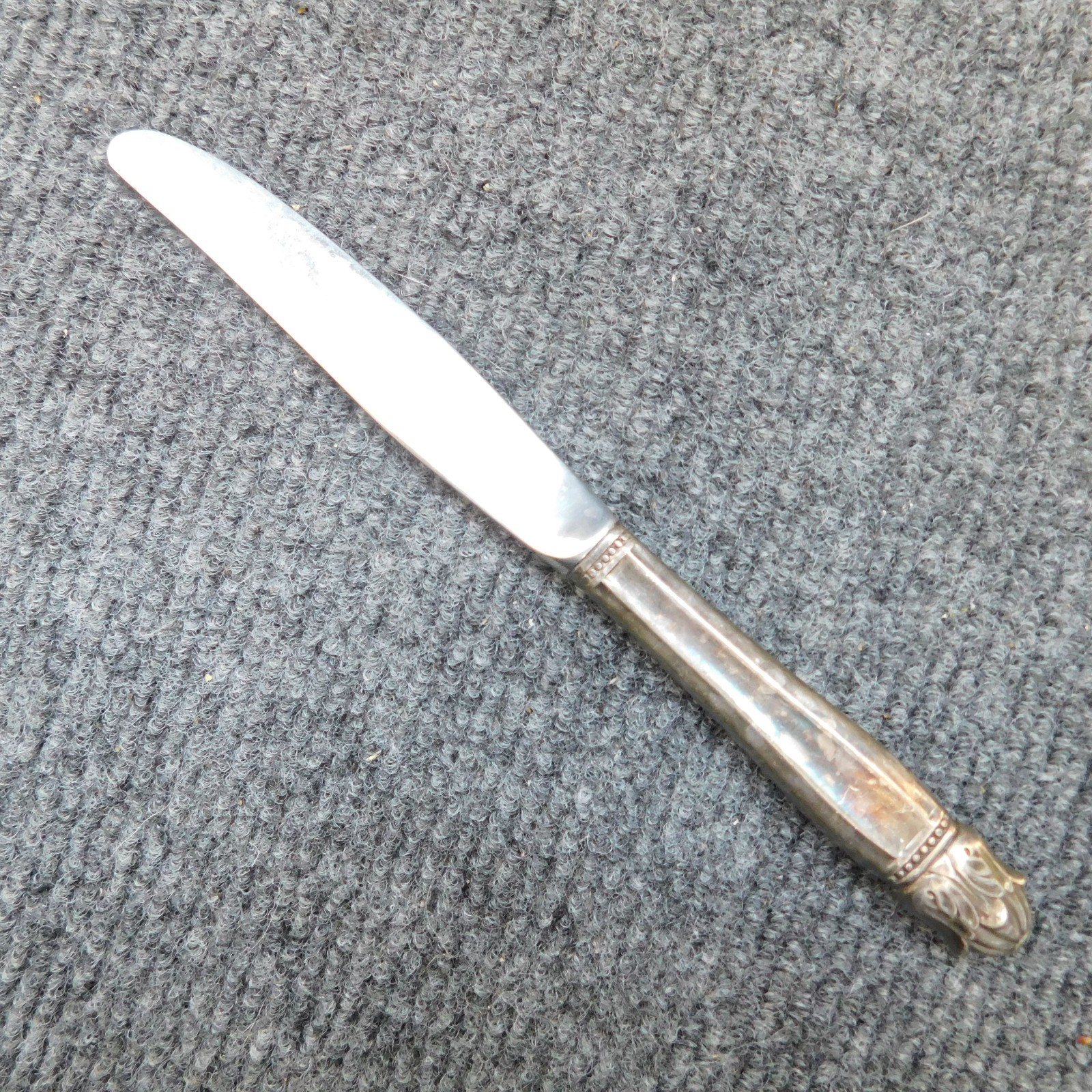 Holmes Edwards Knife Danish Princess Stainless Flatware Silverware 7 1/8 Inch