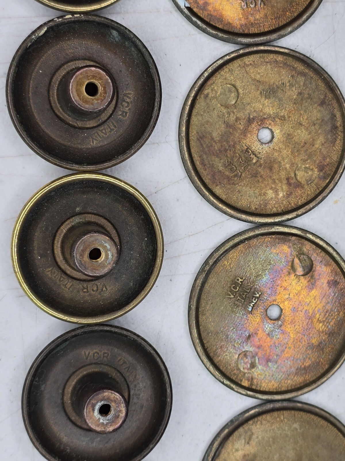 Vintage Brass Knobs Ornate Backplates Lot 8+6 VCR Italy Victorian Style Full Set