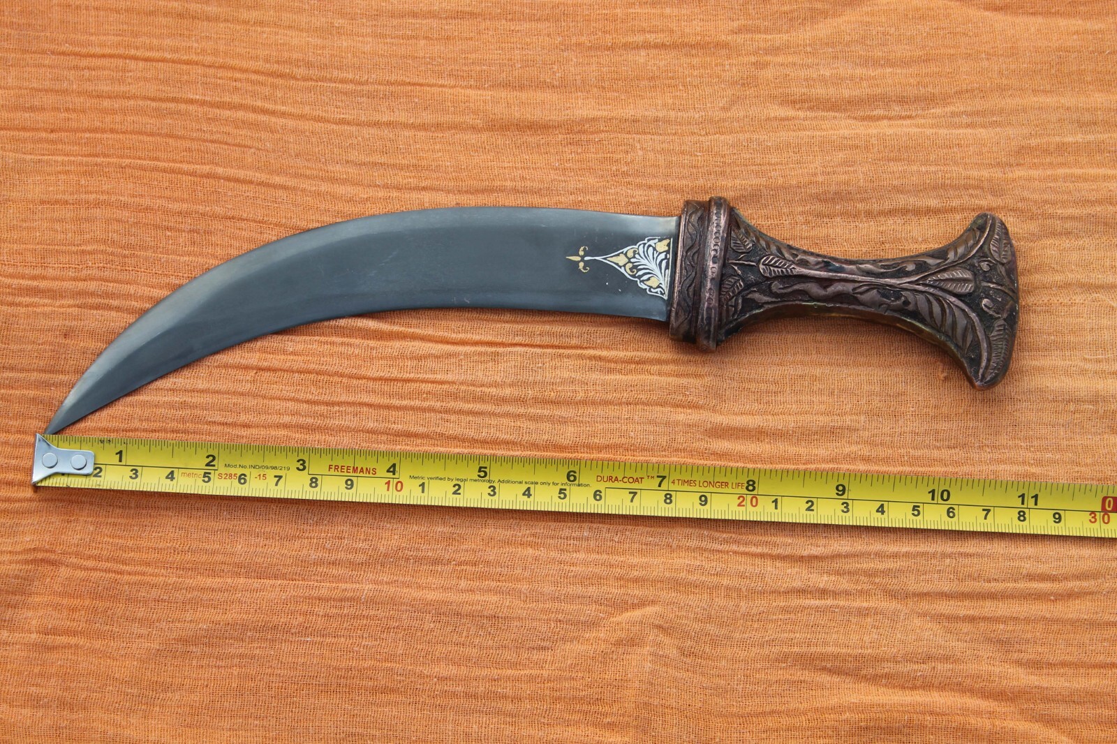 Old vintage indo-Persian mughal ottoman copper chiseled jambiya dagger wootz