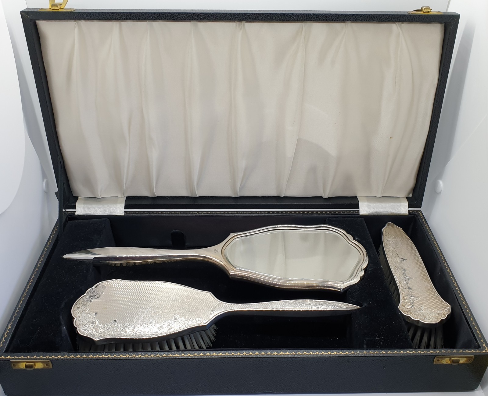 Sterling Silver Dressing Table Set Mirror & Brushes W I Broadway & Co 1959 Cased
