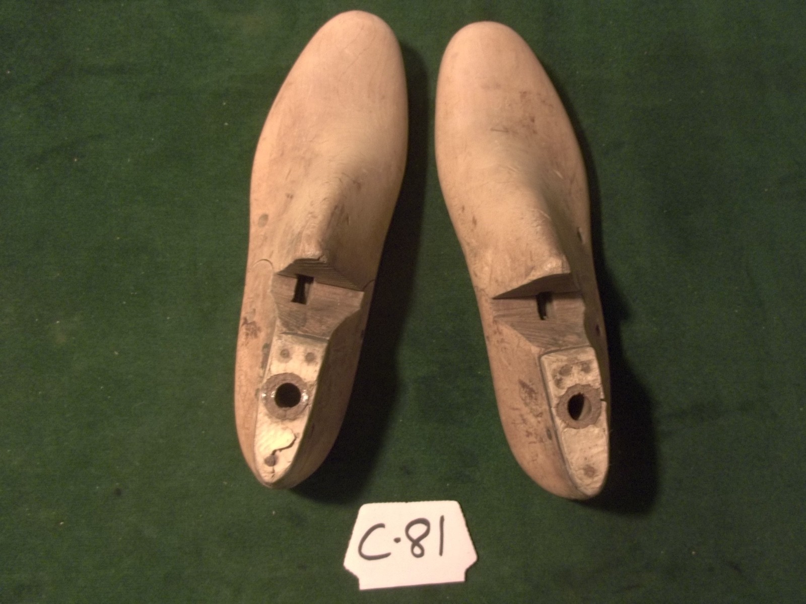 VINTAGE PAIR Size 5-1/2 C #600 VULCAN Industrial Shoe Factory Last #C-81