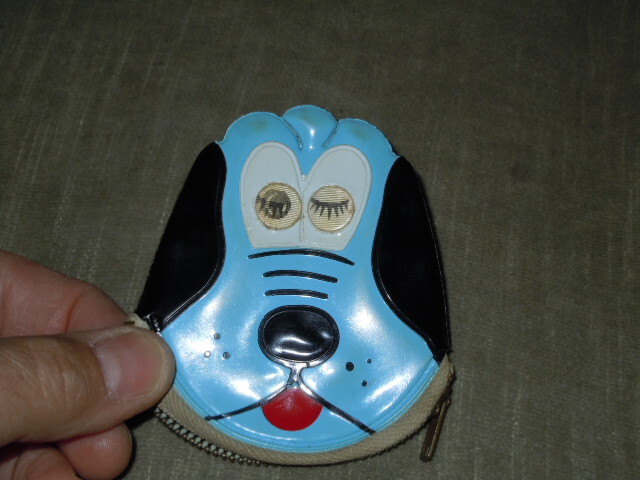 PLUTO Coin Purse with working Zipper. Vintage Blue.