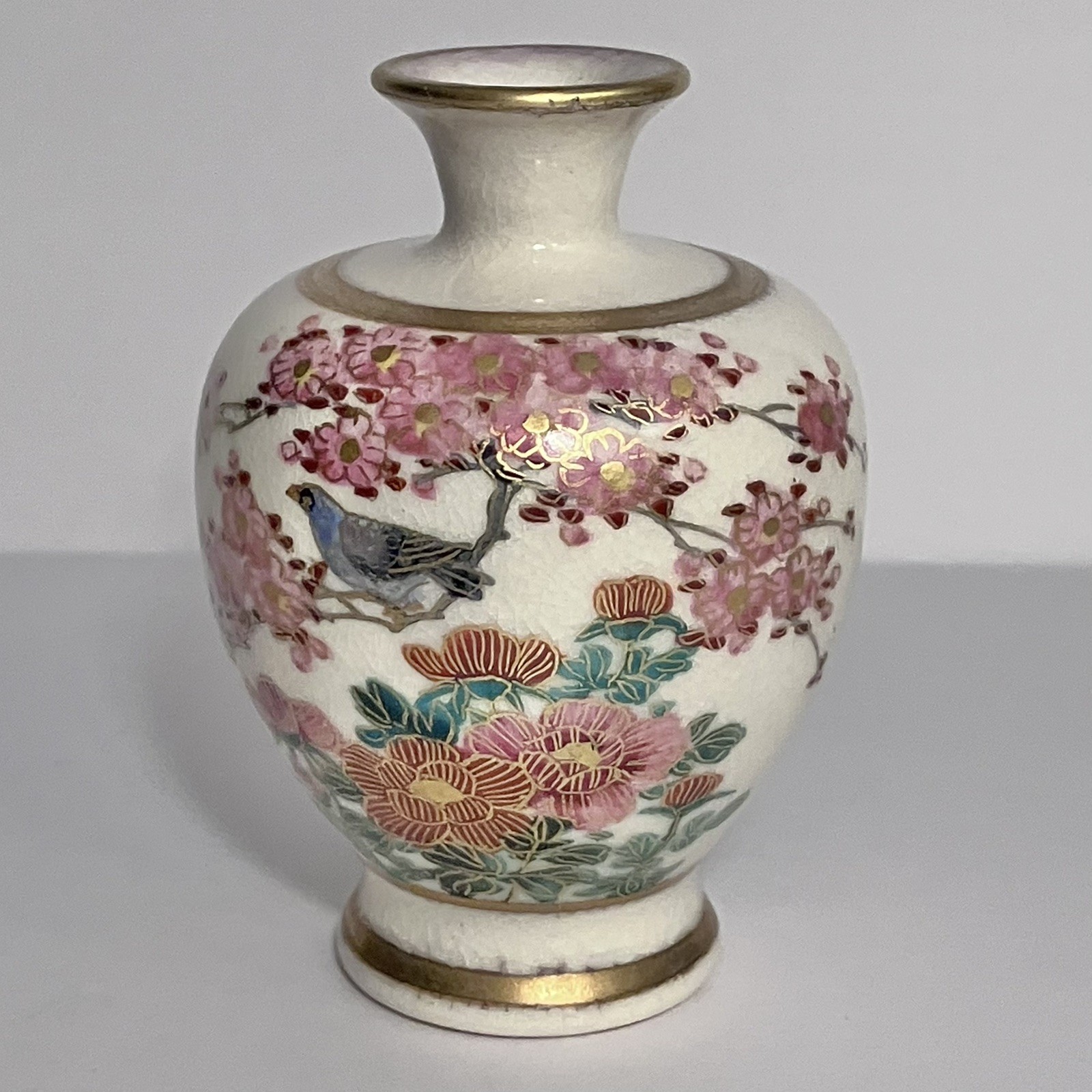 Antique Koshida SATSUMA VASE / MEIJI PERIOD Circa 1900 / BIRD & FLOWERS 3.75 In.