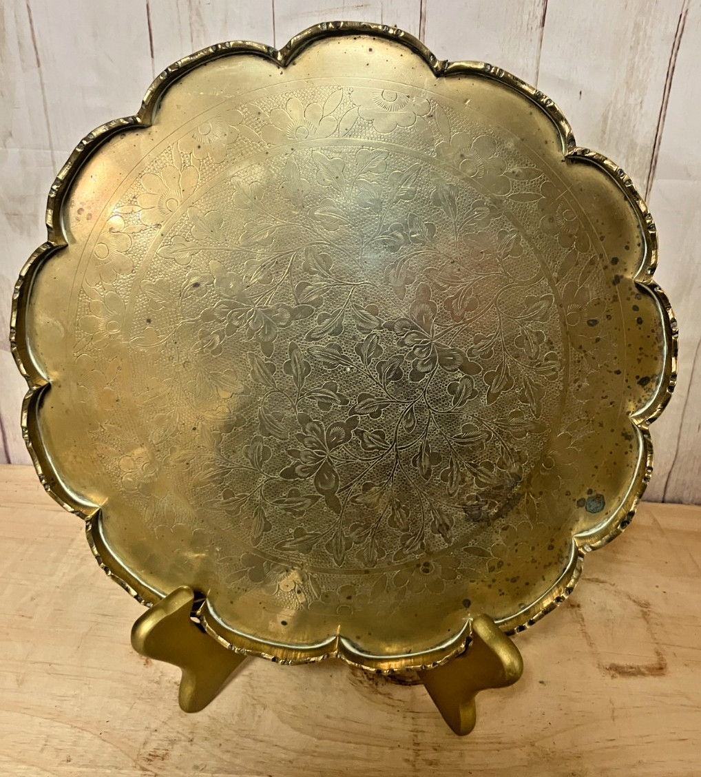 19th C. Round Chinese Cast Brass Tray Scalloped Edge Engraved 10in Dia. (A)