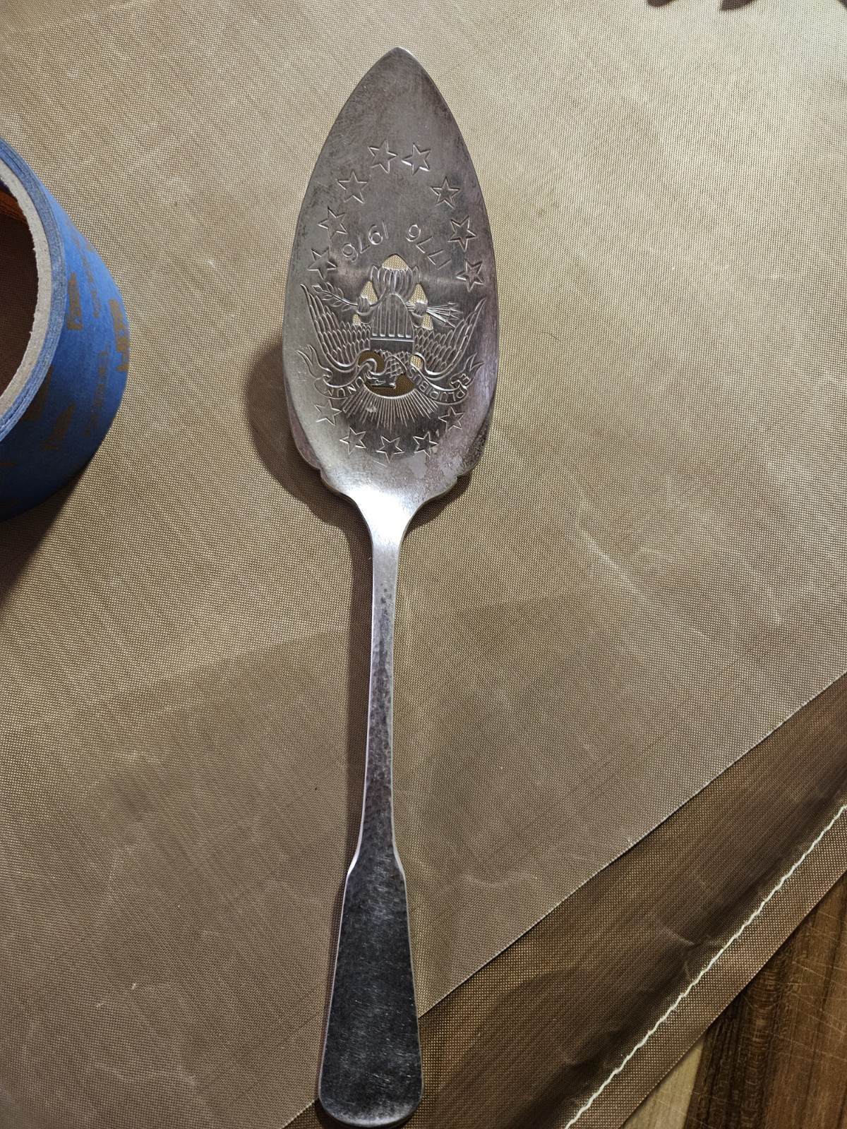 Vintage 1881 Rogers Oneida 1776-1976 Bicentennial Eagle Pierced Berry Spoon