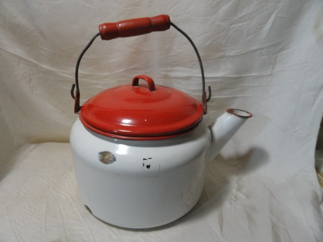 PRIMITIVE WHITE & RED ENAMELWARE TEA KETTLE W/RED WOODEN HANDLE