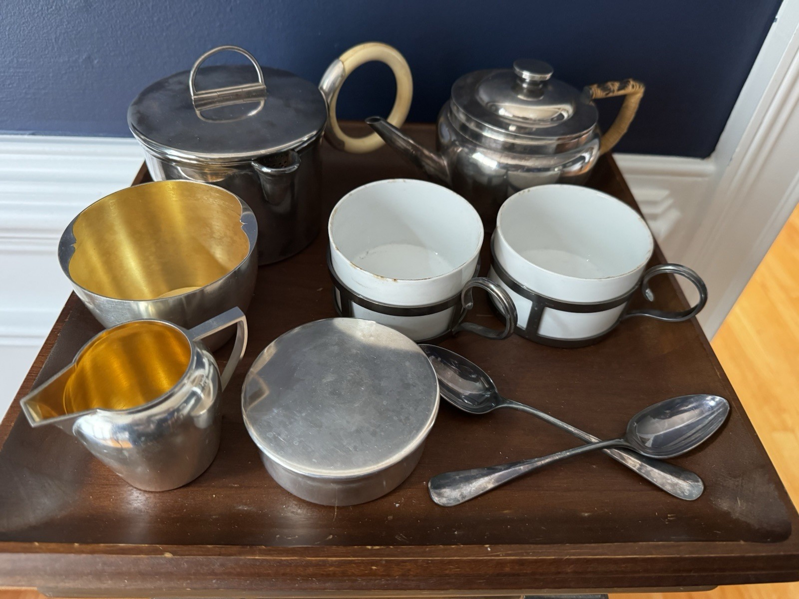 G. Keller – Paris Antique Tea/Picnic Set For Two w/ Leather & Canvas Case