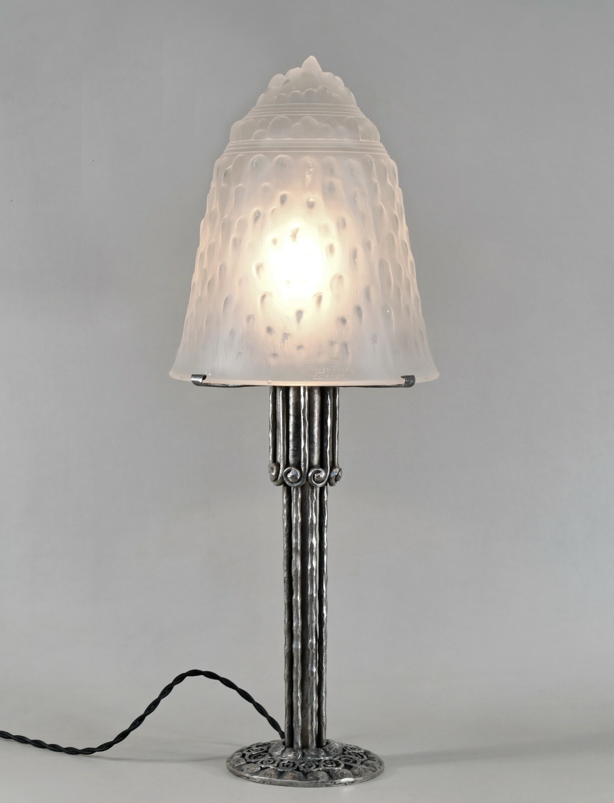 MULLER FRERES : French 1930 art deco lamp ……………. daum degué era France