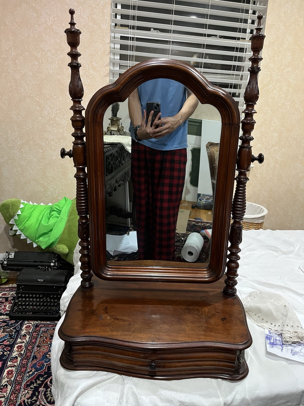 19th Century Mahogany Shaving Mirror With Drawer