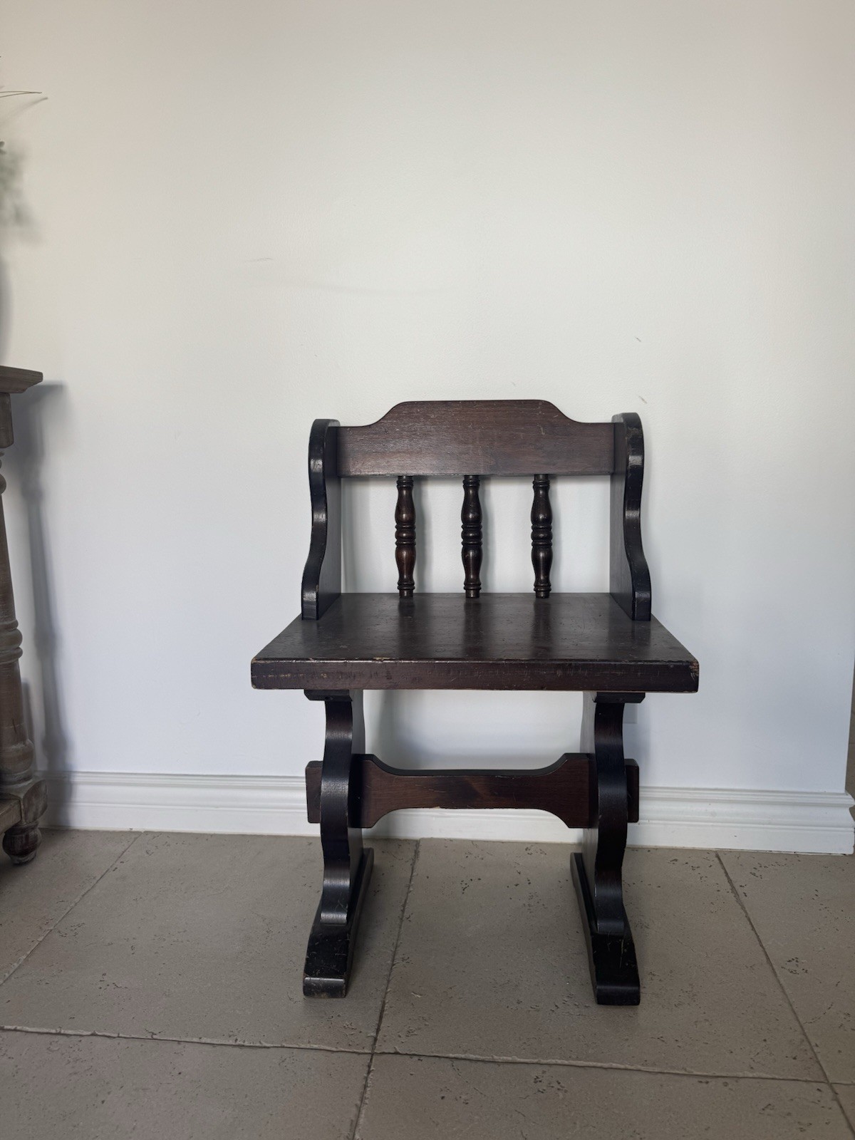 Church Chair / Pew / Bench. Solid Oak. Antique Carved