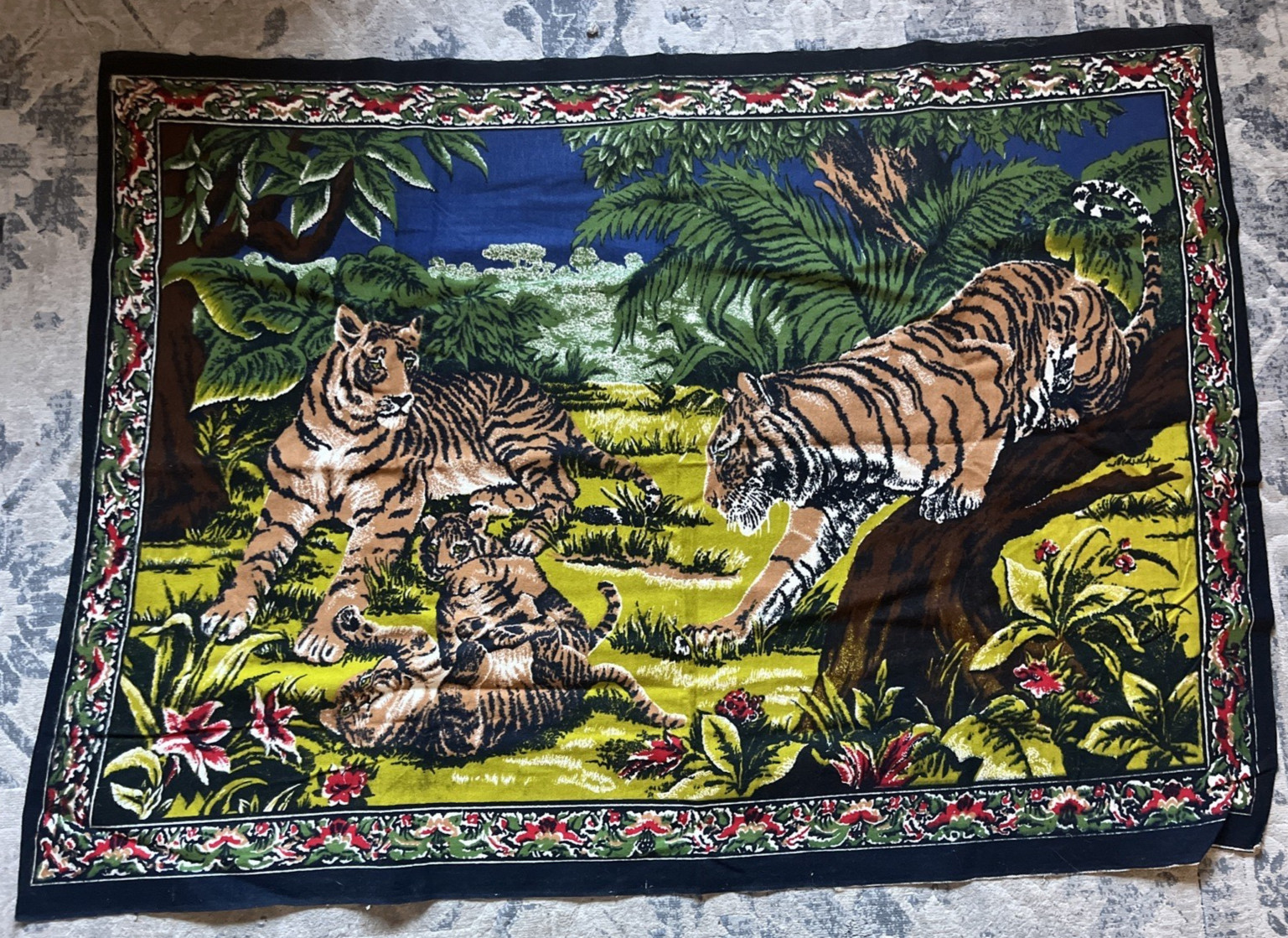 Vintage Tigers & Cubs Wall Hanging Tapestry 48” X 36”