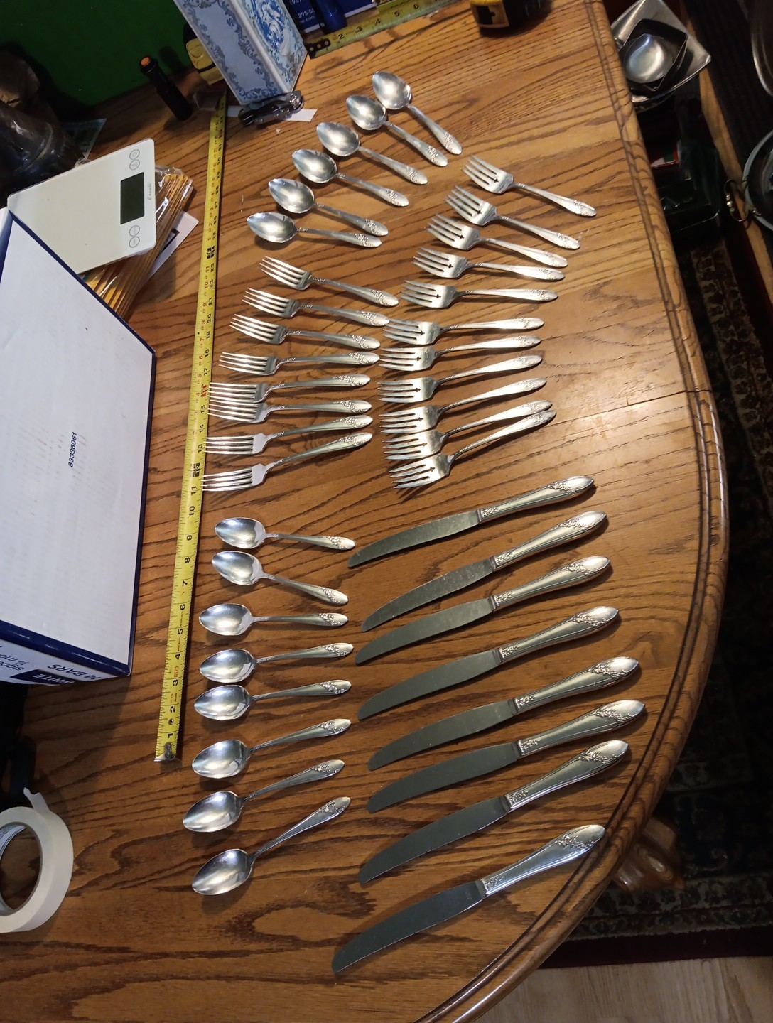 41 Pcs Tudor Plate Oneida CommunitySilverware 8 Kns,sm Spns,lg Fks.11 Sm Fks6spn