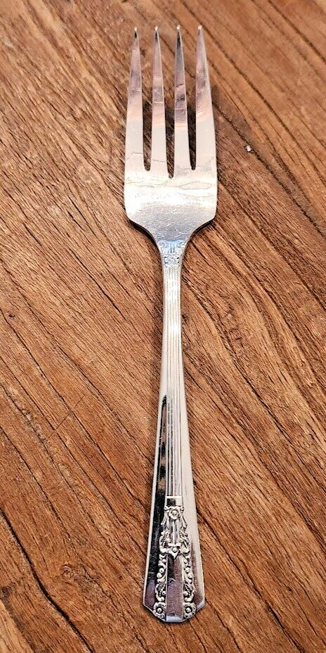 Oneida Rogers LIDO 1938 Silverplate 6 1/8 inch Salad Fork Vintage