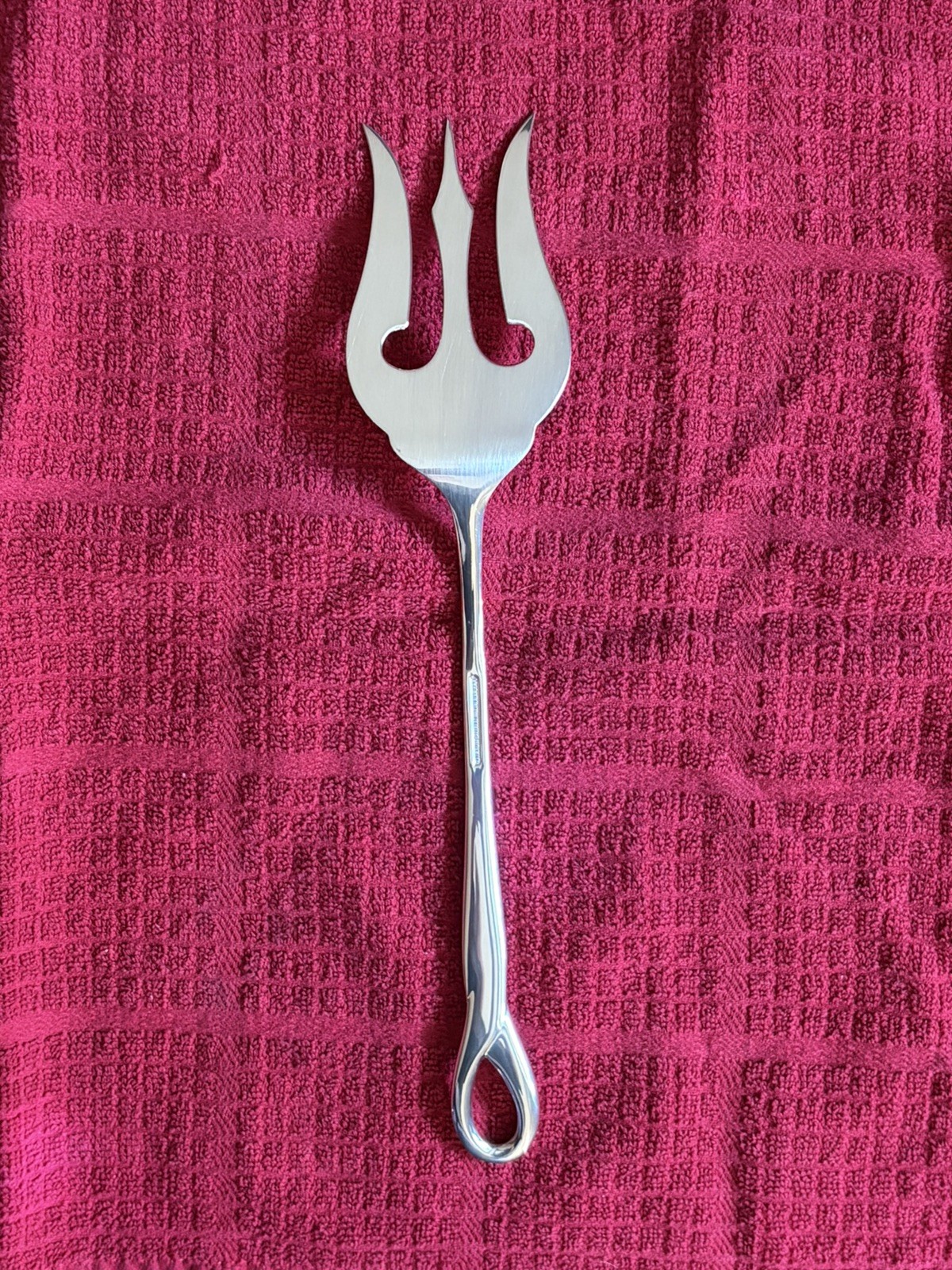Tiffany & Co Padova Silver Fish Serving Fork 11.5″ long – Discontinued (2)