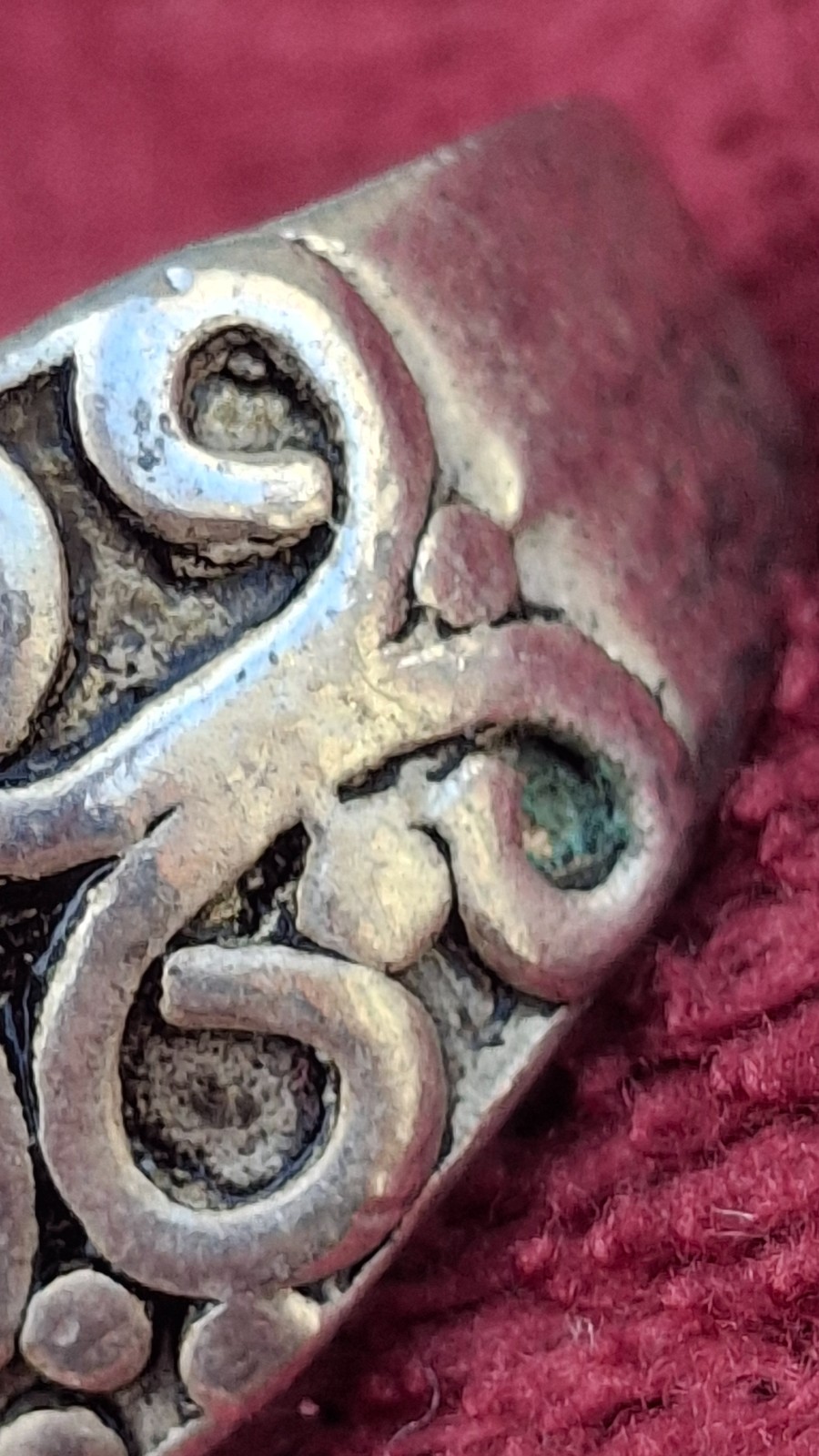 Antique Scandinavian? Saxon style finger ring 19thC-20thC? Silver/White Metal?