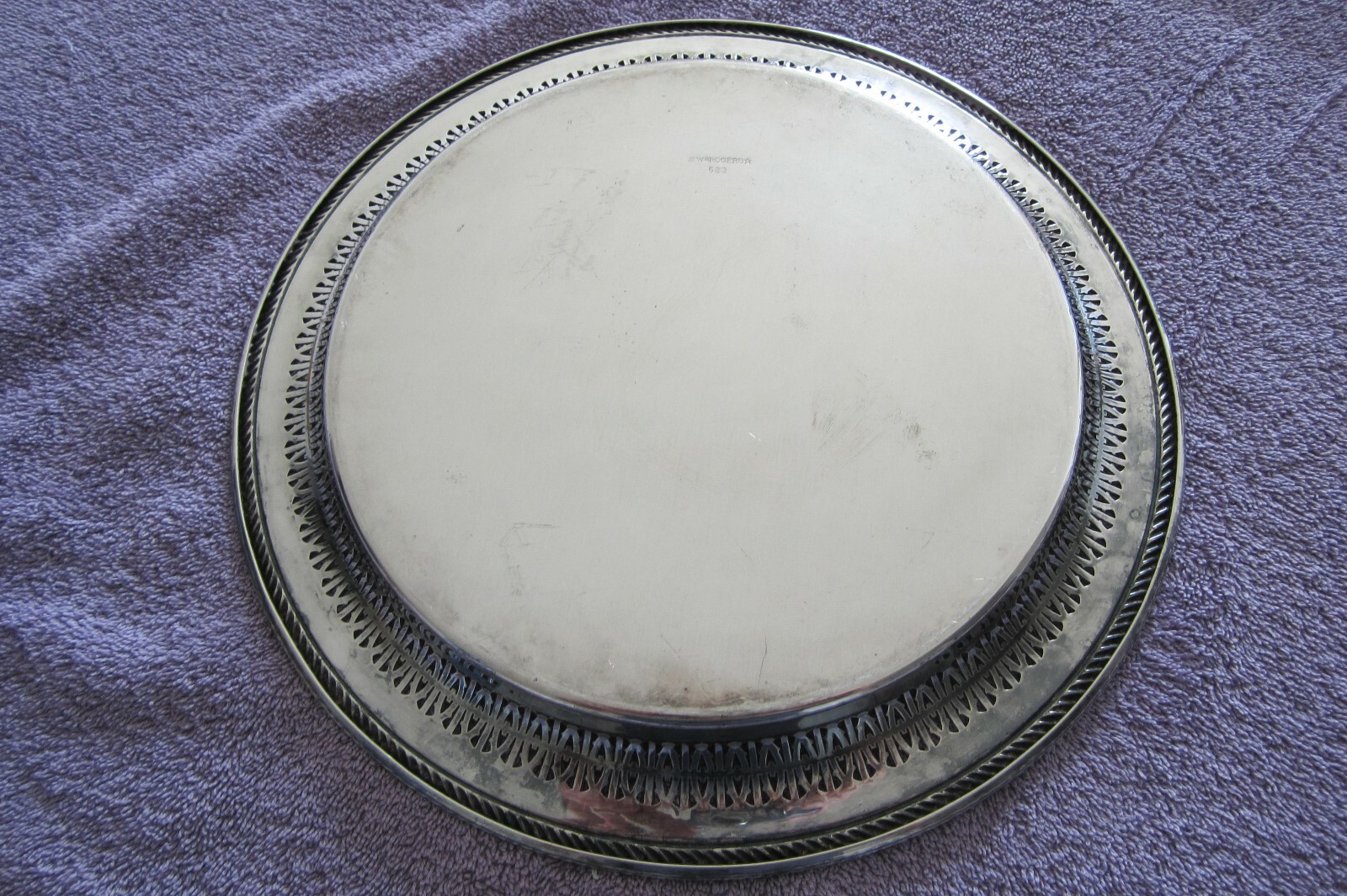 WM Rogers 623 Eagle & Star Marks Silver Serving Tray Victorian Rose Vintage 12″