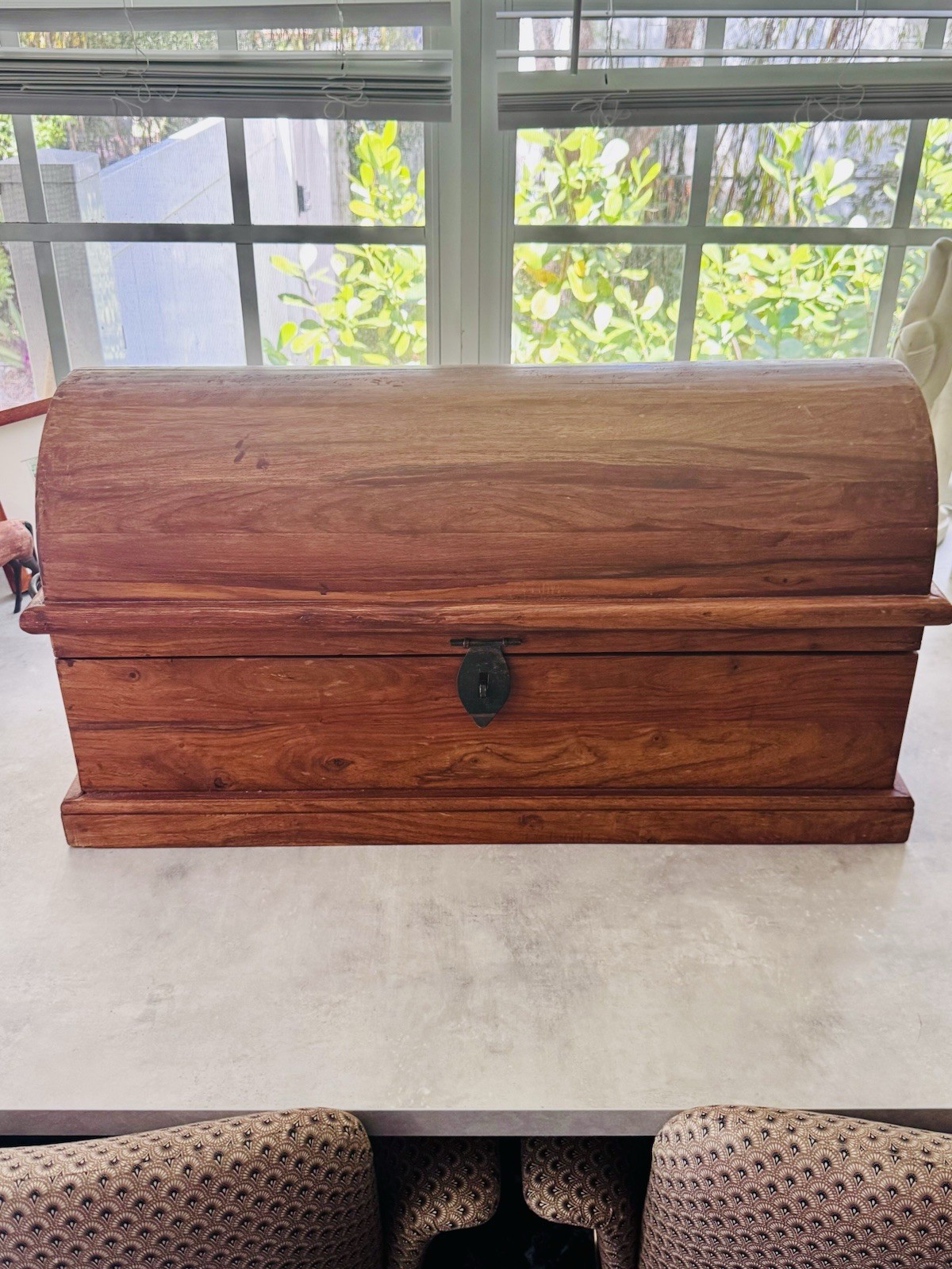 Vintage Wood Chest 30,5 In By 16 In By 13,5 In Treasure Chest Trunk Mint