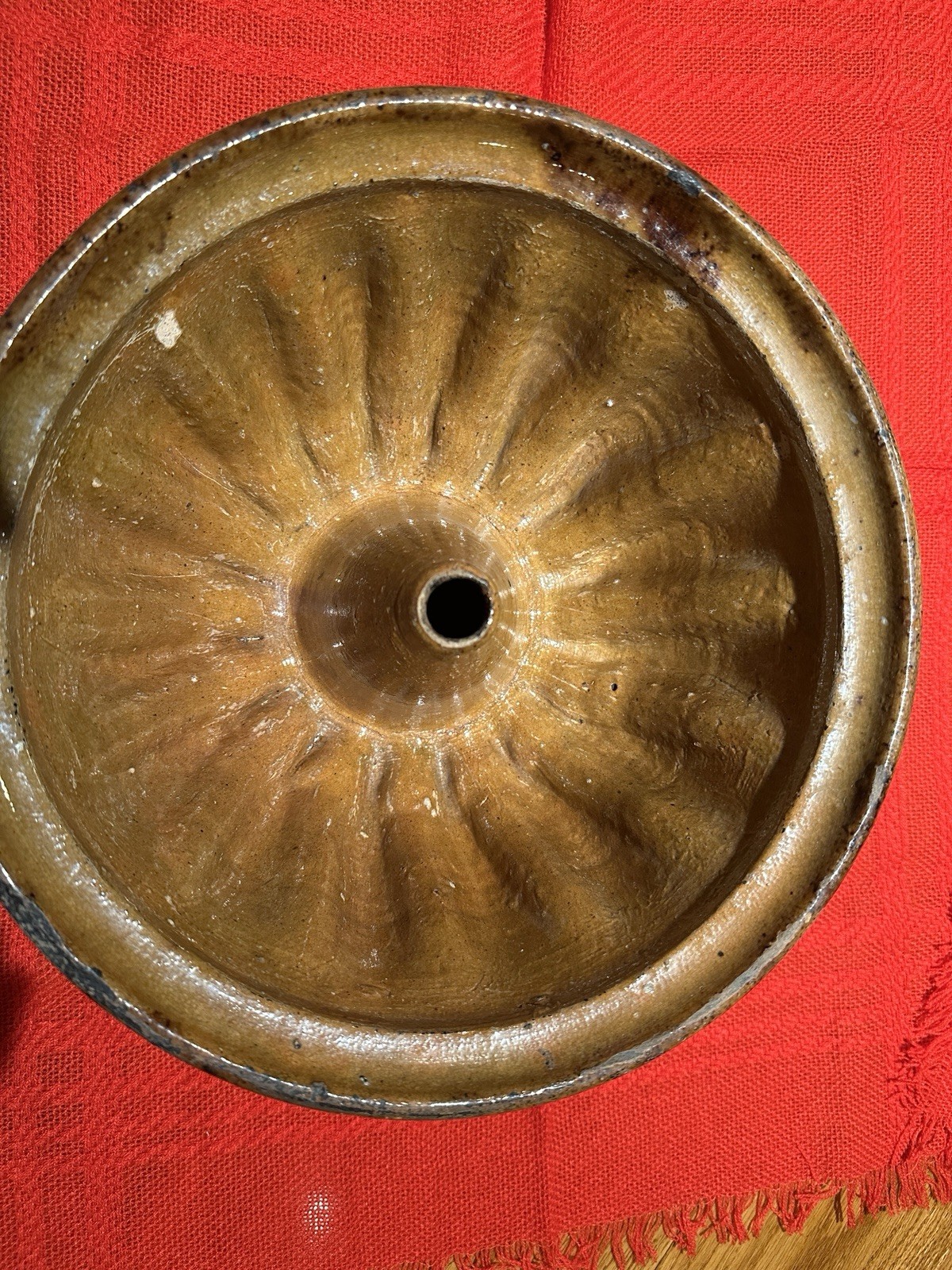 ANTIQUE LARGE GUGELHUPF FLUTED HEAVY GLAZED EARTHENWARE PAN FROM 1800’S