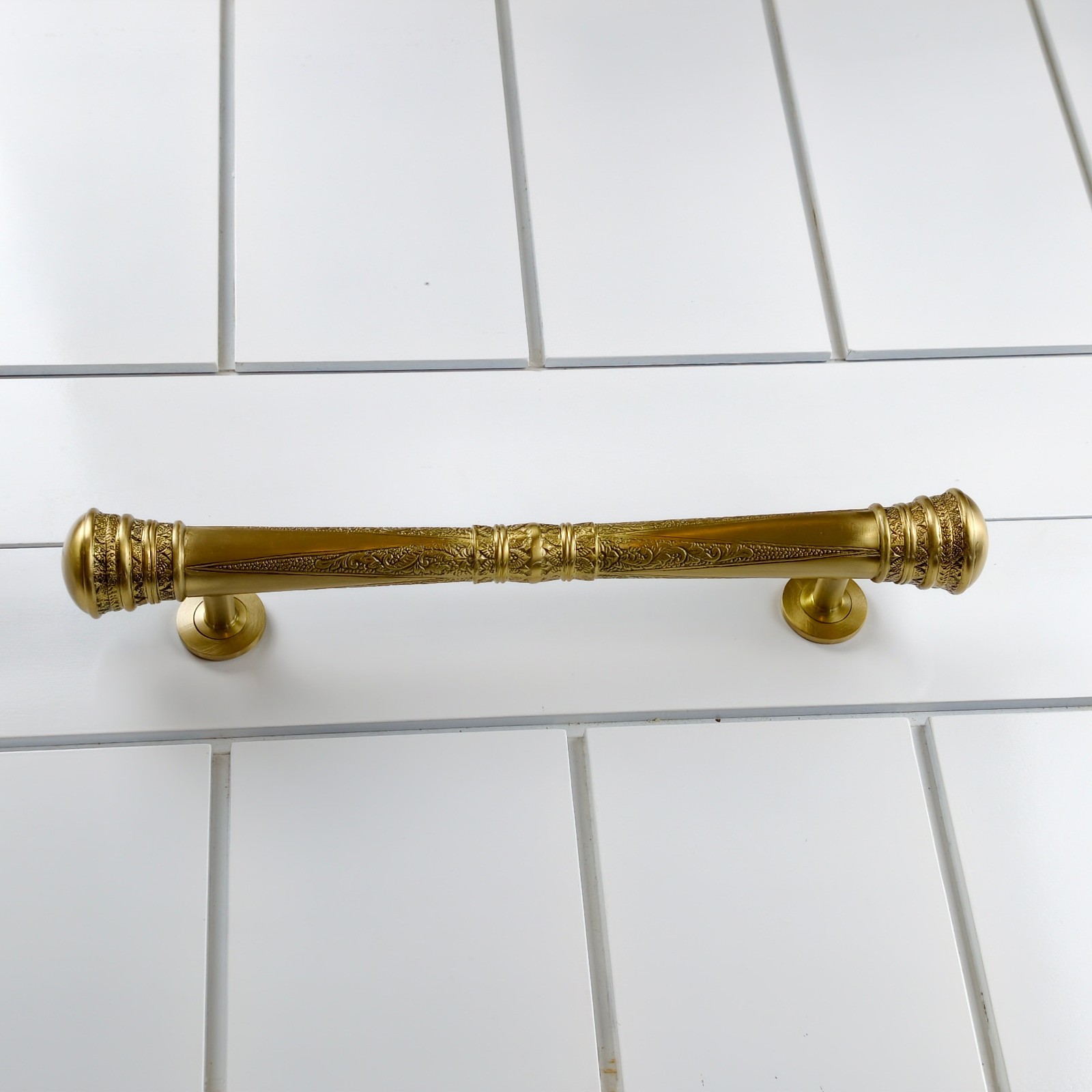 19″ Engraved Solid Brass D‑Pull — 50cm Etched Design Heavy Door/Grab Handle GRAB