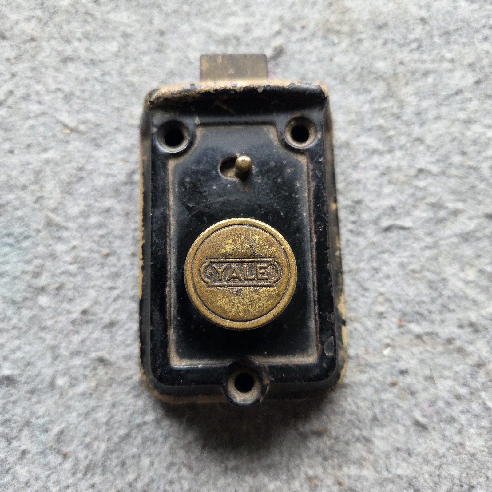 Vintage Yale Cast Iron Door Rim Lock Latch Deadbolt Brass Knobs Salvage Black