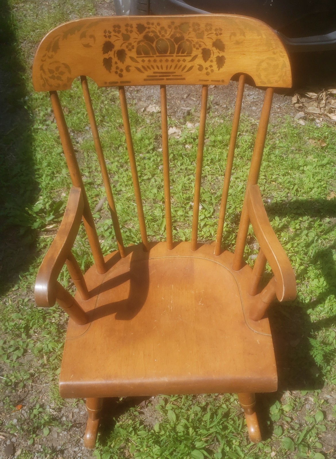 Vintage NICHOLS & STONE child’s wooden STENCILED Rocking Chair light brown