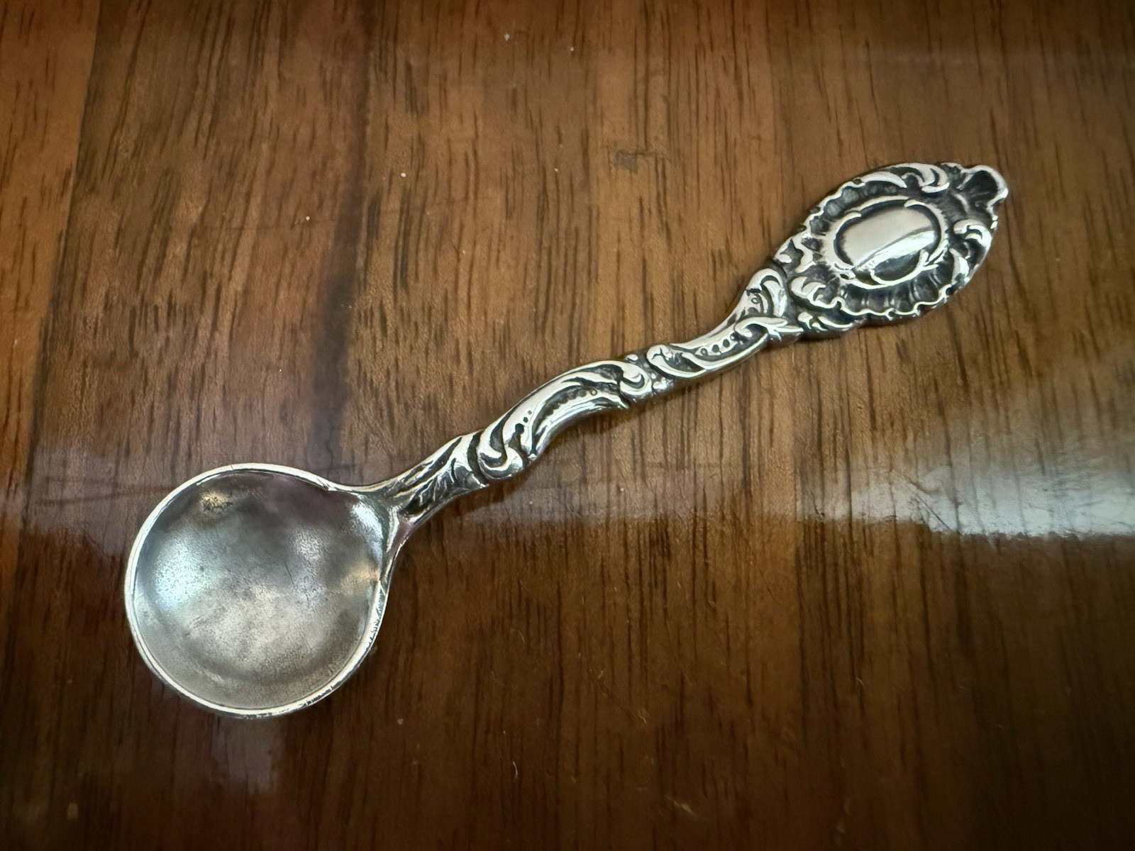 ANTIQUE ART NOUVEAU RODEN BROTHERS STERLING SILVER SALT SPOON 2 5/8″