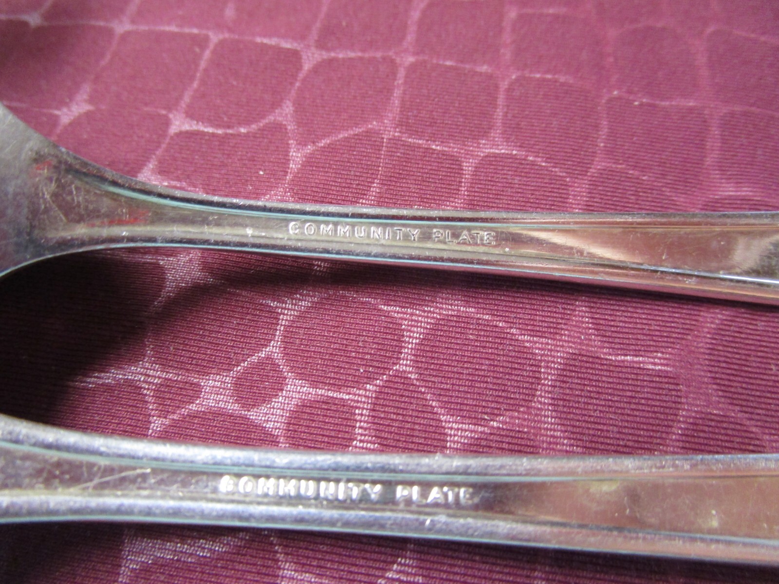 DEAUVILLE 9 Pc Lot Forks Teaspoons 1929 Art Deco Silverplate No Monograms