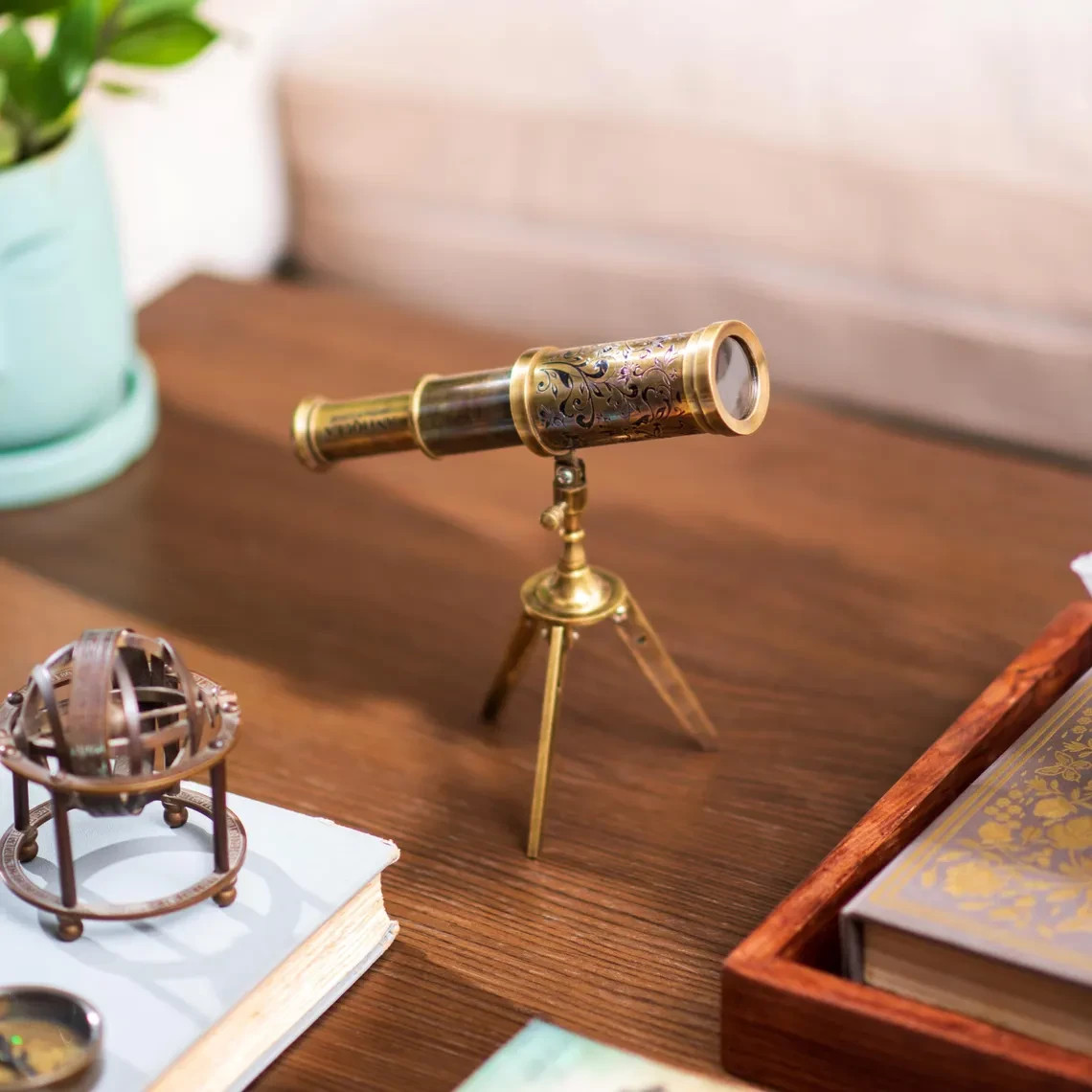 Personalized Vintage Brass Telescope with Tripod: Functional Nautical Decor
