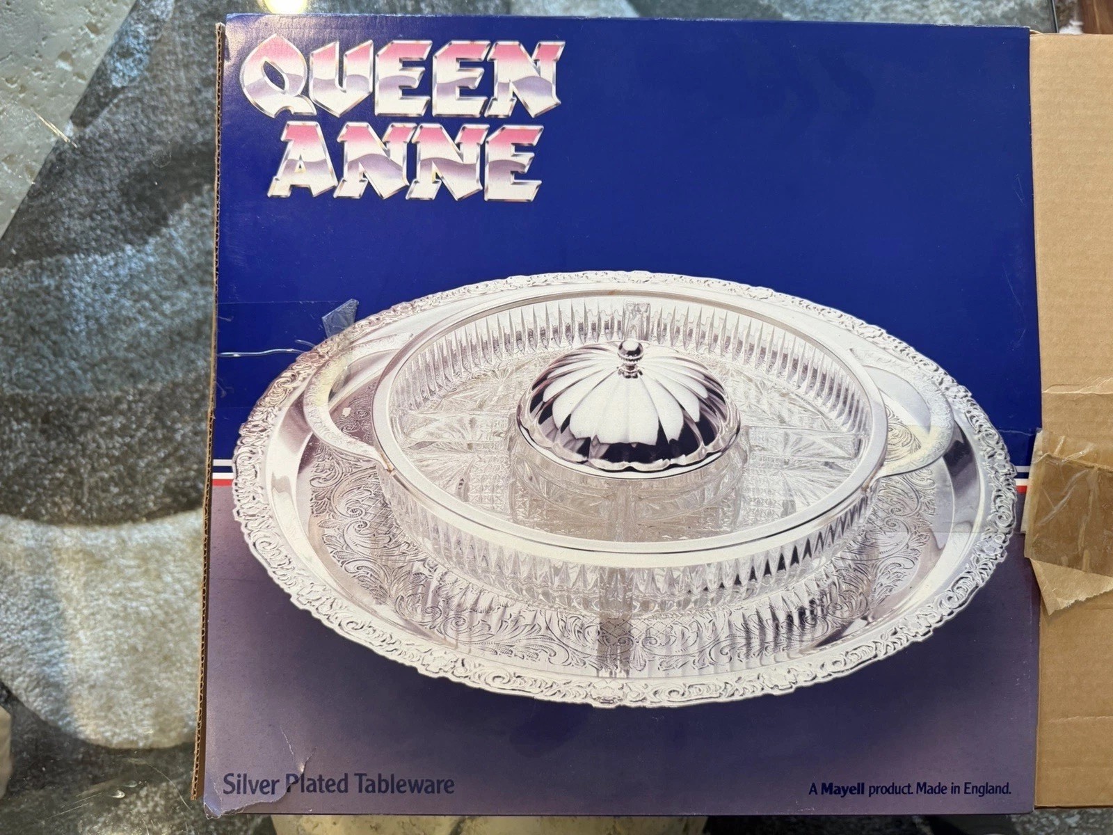 Queen Anne Silverplate Divided Dish with Lid, Queen Anne Style