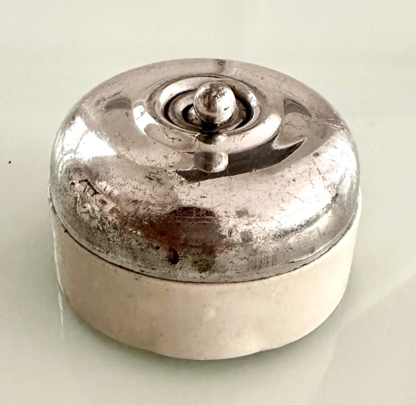 Larger Vintage Ceramic & Aluminium Light Switch Dolly Toggle Deco 2-Pole