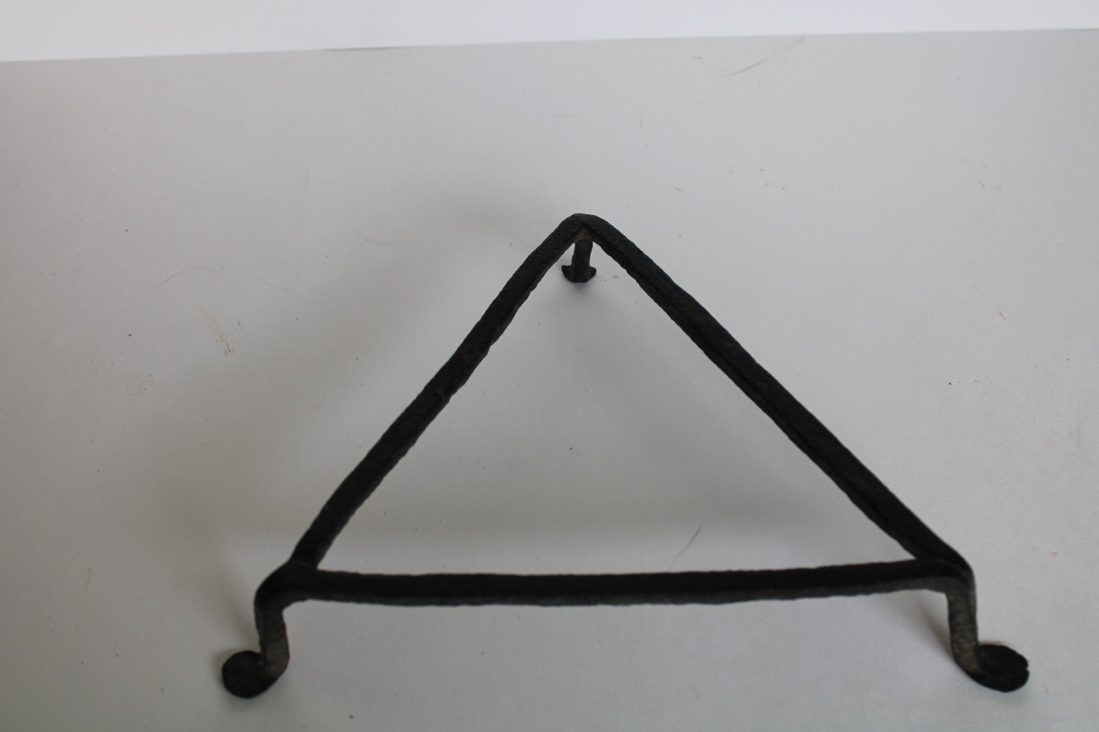 Antique 18th / 19th Century Wrought Iron Footed Triagnle Trivet