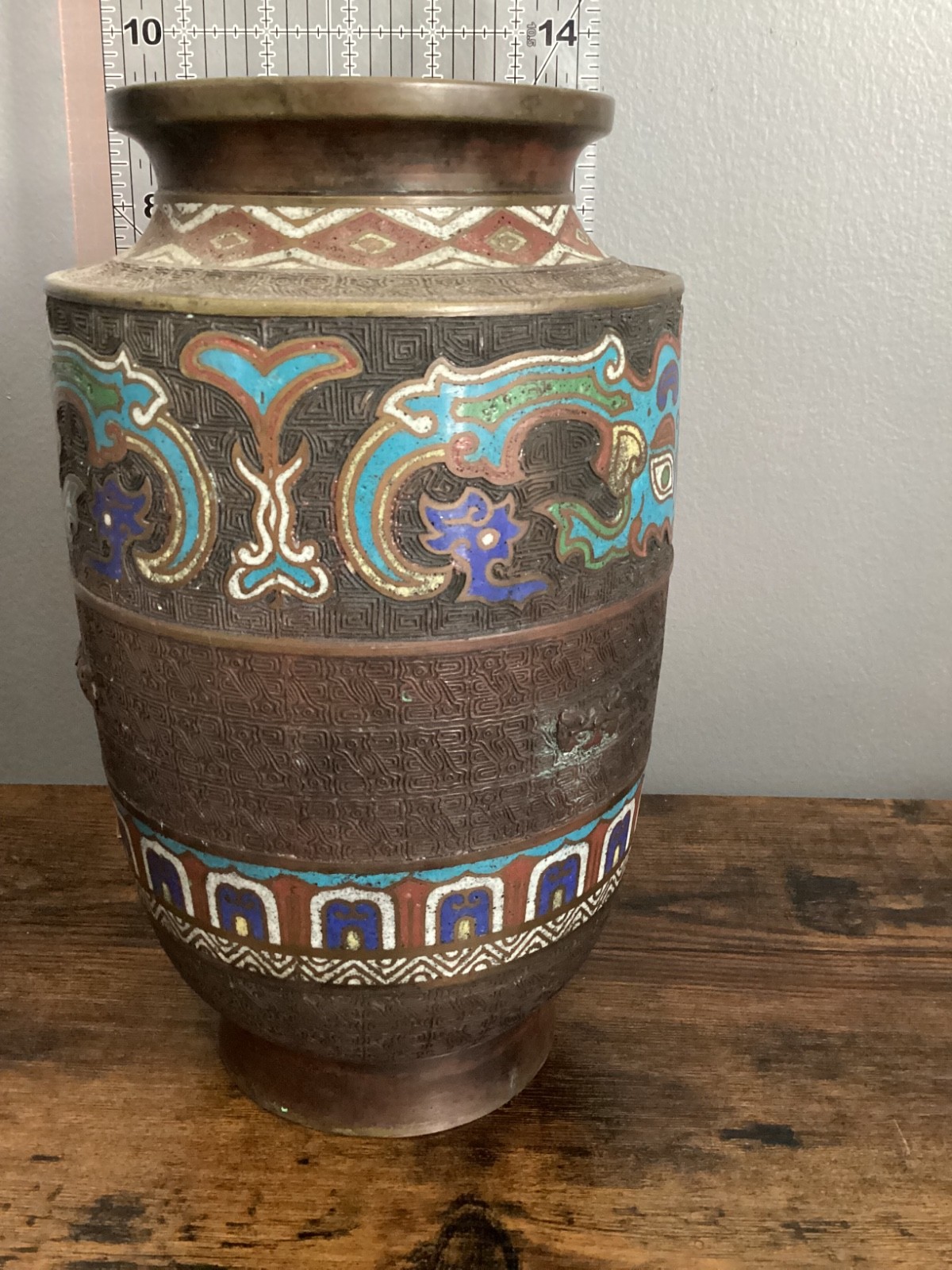 MEIJI PERIOD 19TH CENTURY JAPANESE BRONZE CLOISONNE’ VASE 9.5”H X 6.5” DIAMETER